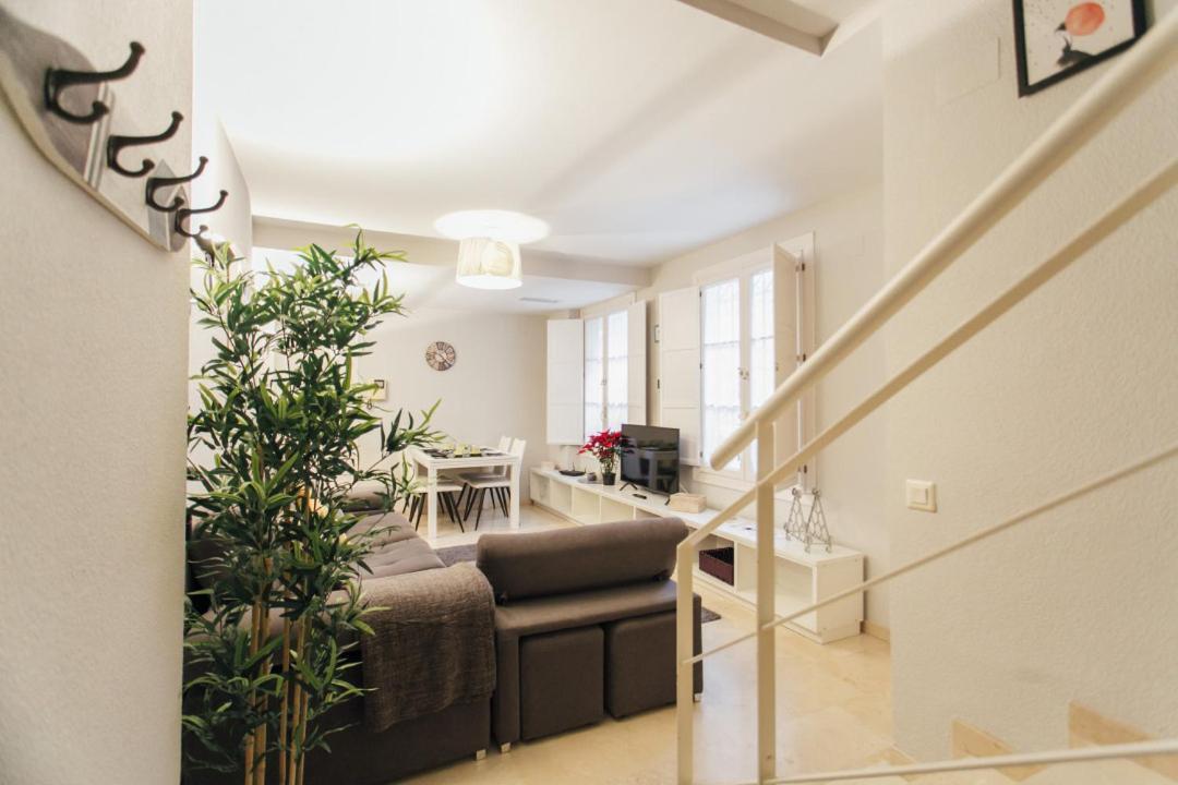 2 Bedrooms 1 Bathroom Furnished - Santa Cruz - Alfalfa - Duplex - Mintystay *