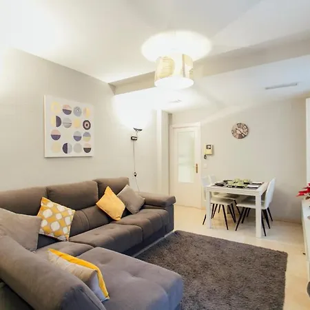 2 Bedrooms 1 Bathroom Furnished - Santa Cruz - Alfalfa - Nice Duplex - Mintystay Seville Exterior photo