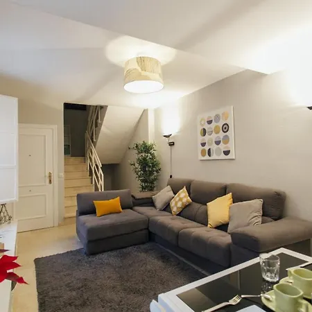 2 Bedrooms 1 Bathroom Furnished - Santa Cruz - Alfalfa - Nice Duplex - Mintystay Seville Exterior photo