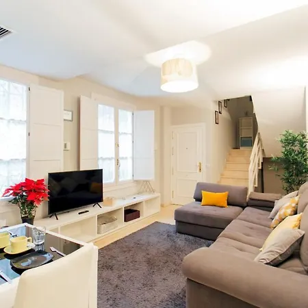 2 Bedrooms 1 Bathroom Furnished - Santa Cruz - Alfalfa - Nice Duplex - Mintystay Seville Exterior photo