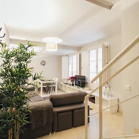 2 Bedrooms 1 Bathroom Furnished - Santa Cruz - Alfalfa - Nice Duplex - Mintystay Seville Exterior photo