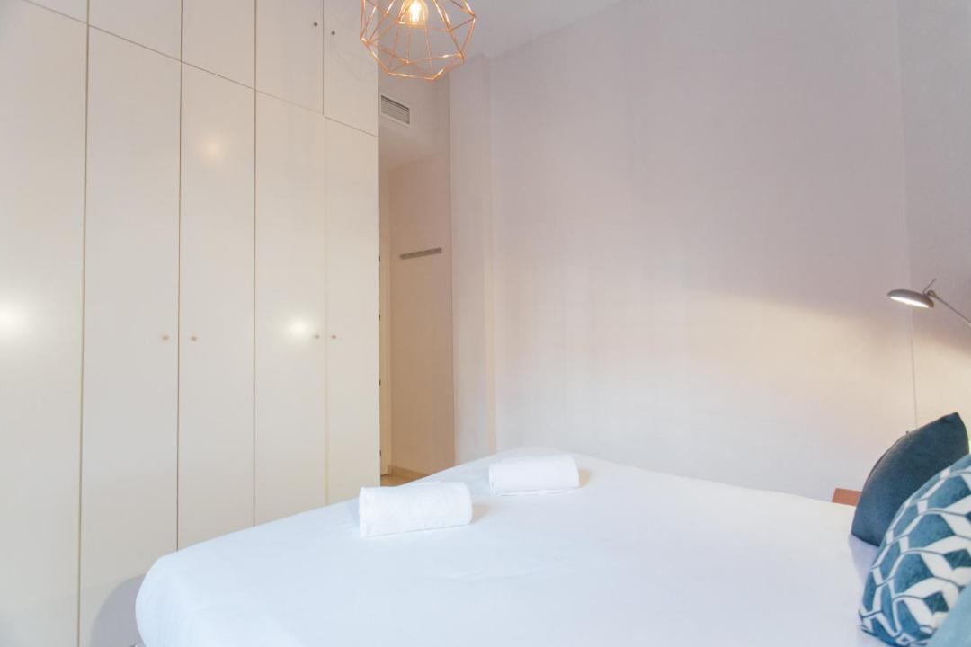 2 Bedrooms 1 Bathroom Furnished - Santa Cruz - Alfalfa - Duplex - Mintystay Apartamento Sevilha