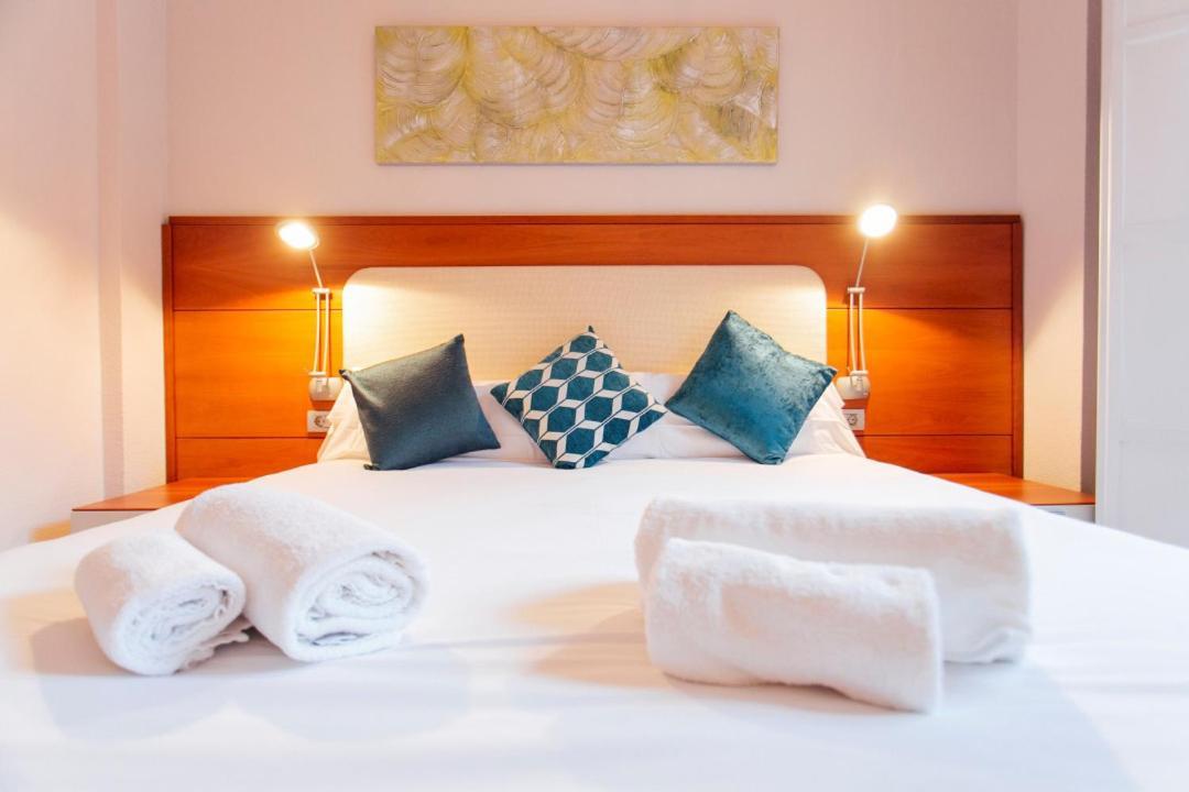 Apartamento 2 Bedrooms 1 Bathroom Furnished - Santa Cruz - Alfalfa - Duplex - Mintystay *